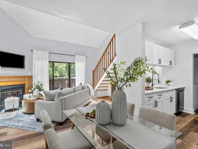 Condo for sale in Cherry Hill, New Jersey