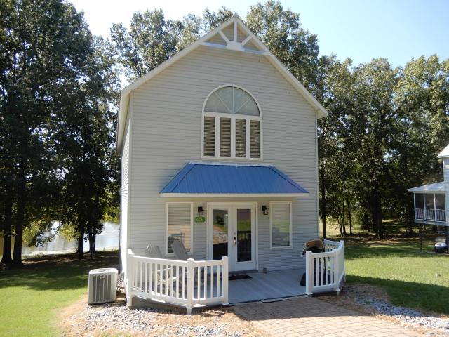 Condo for sale in Grand Rivers, Kentucky