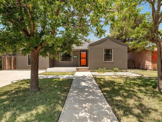 House for sale in Howard, Texas