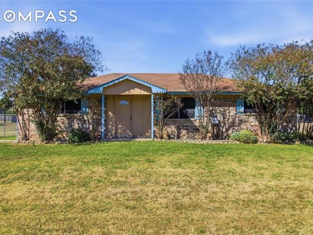 House for sale in Woodway, Texas