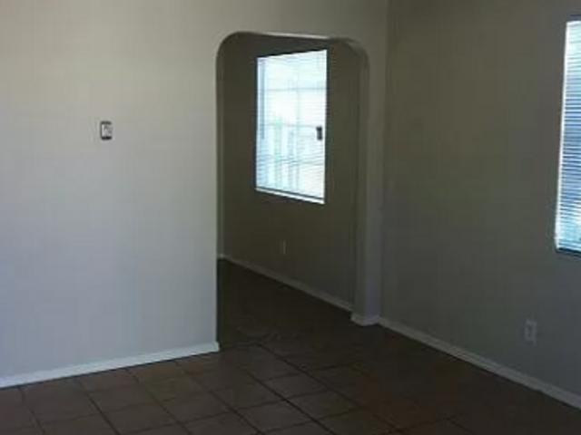 Apartment for rent in Bakersfield, California