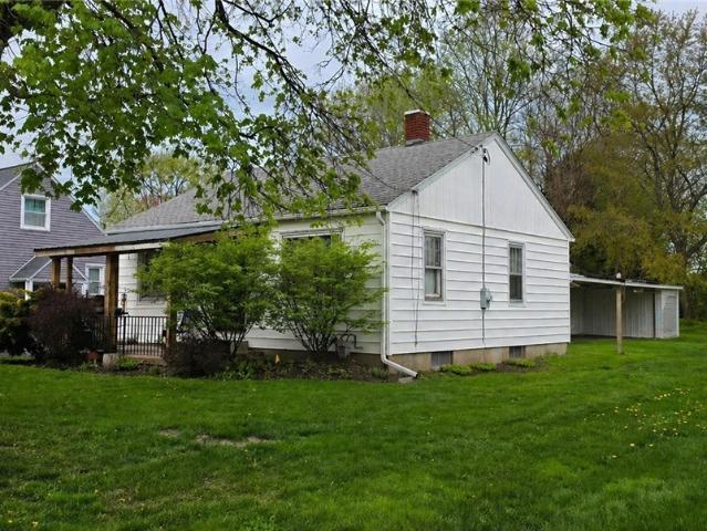 House for sale in Niagara, New York