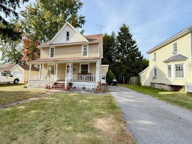 House for sale in Niagara, New York