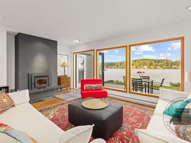 Condo for rent in Sidney, British Columbia