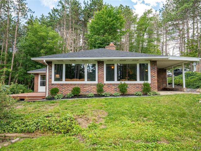 House for sale in Holland, New York