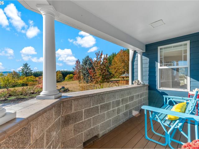 House for sale in Saint Helens, Columbia County