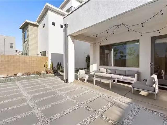 Condo for rent in Irvine