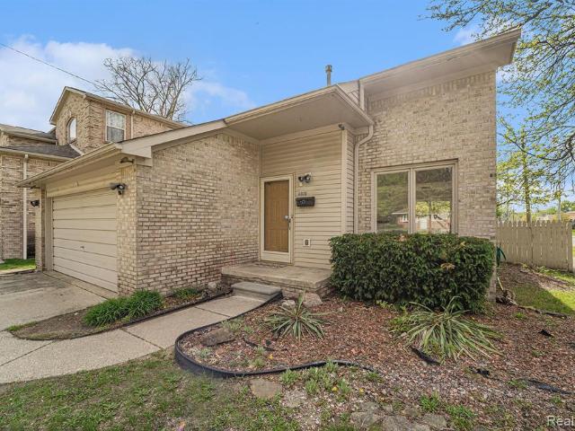 House for sale in Dearborn Heights