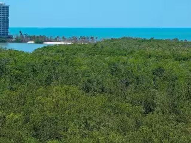 Condo for sale in Naples Condo for sale in Naples