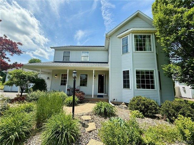 House for sale in Jamesville, New York