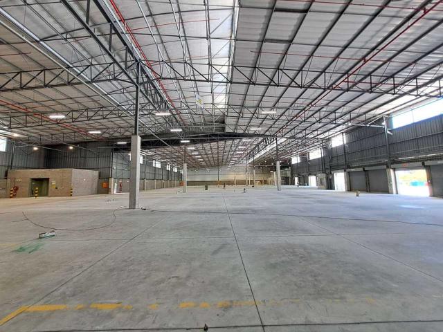 Commercial for rent in Milnerton, Western Cape