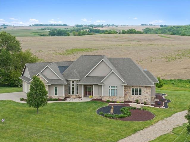 House for sale in Grinnell, Iowa