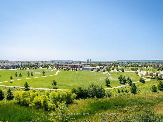 Condo for sale in Milton, Ontario
