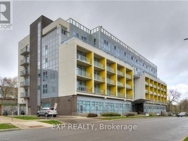 Condo for sale in Waterloo, Ontario