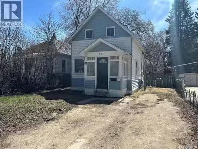 House for sale in Saskatoon, Saskatchewan
