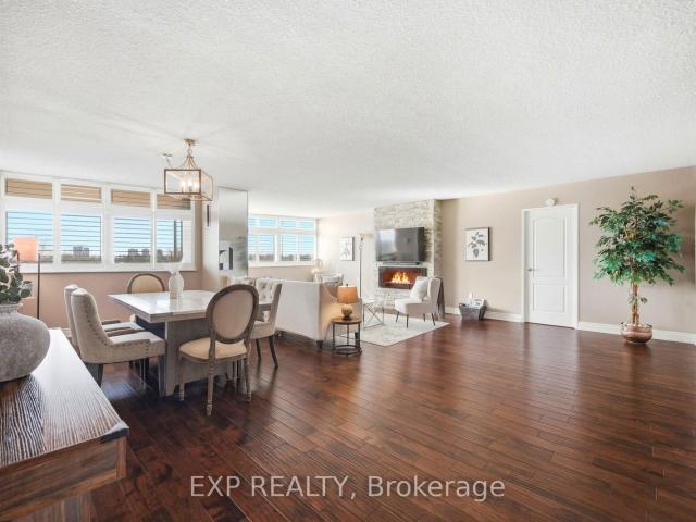 Condo for sale in Woburn, Ontario
