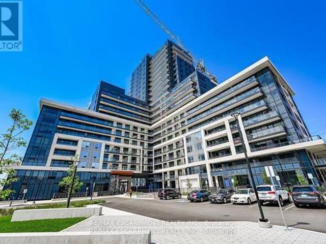 Condo for sale in Oakville, Ontario
