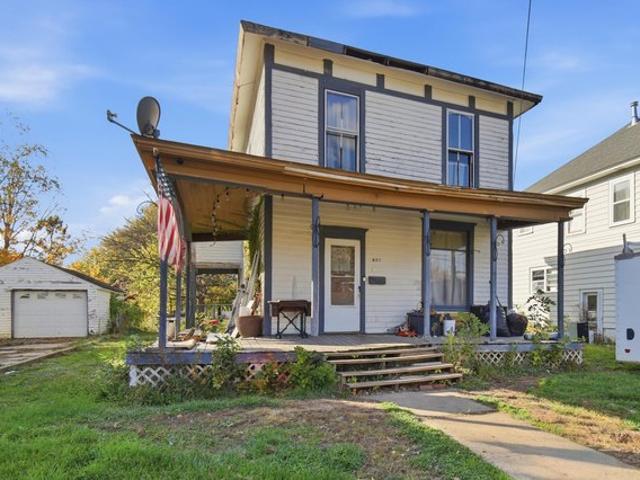House for sale in Austin, Mower County