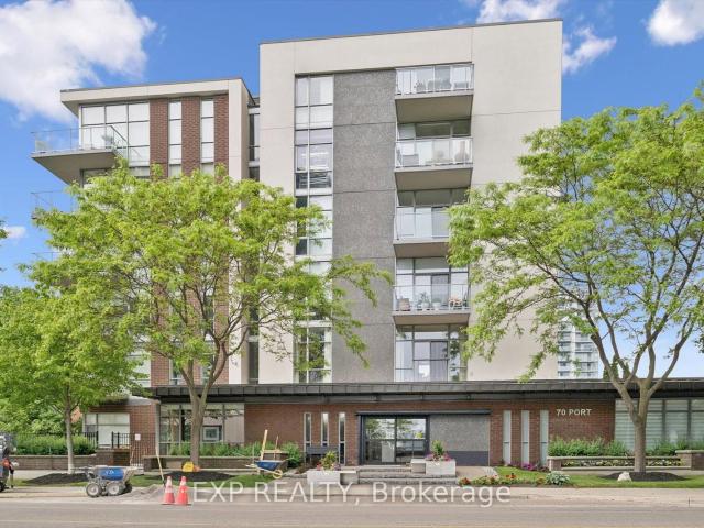 Condo for sale in Woburn, Ontario