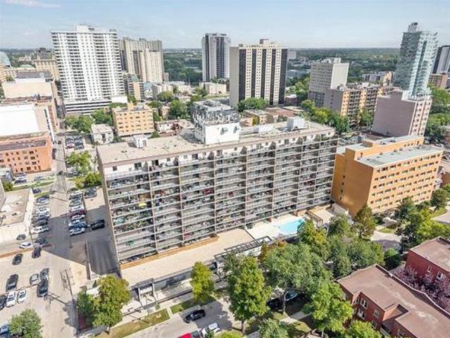 Condo for sale in Downtown, Winnipeg