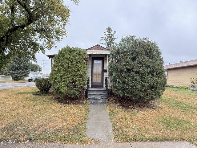 House for sale in Valley City, Barnes County