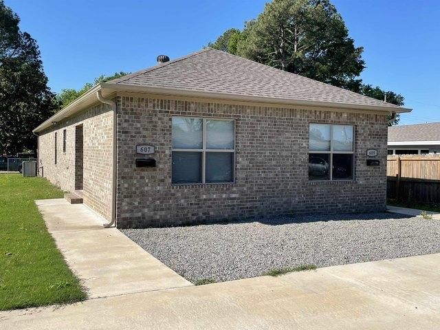 House for sale in Ark