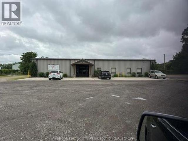Commercial for rent in Chatham–kent, Ontario