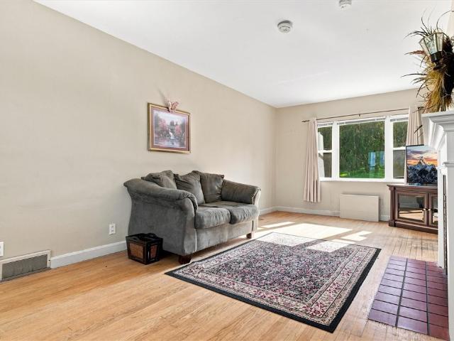House for sale in Wickhaven, Pennsylvania