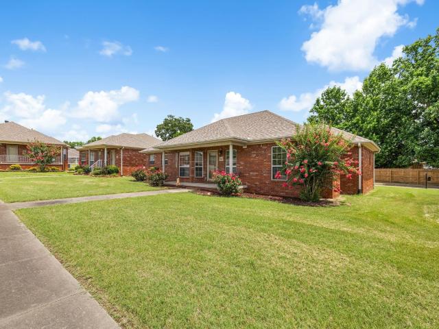 House for sale in Ark