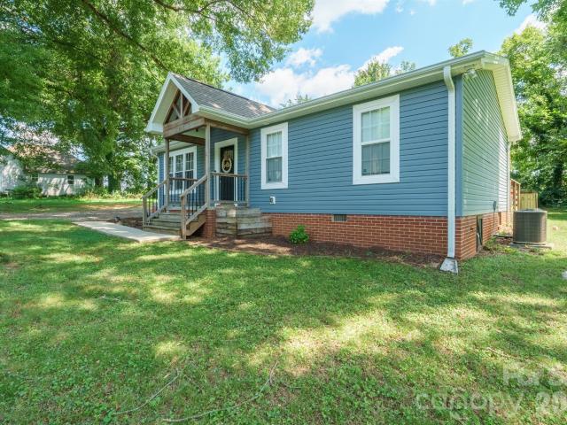 House for sale in Catawba, North Carolina