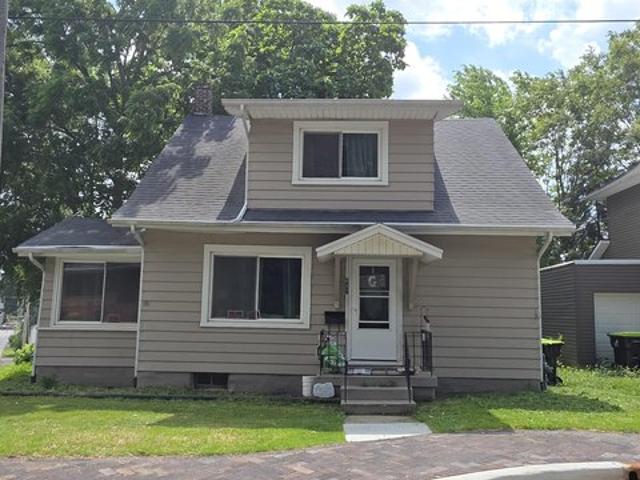 House for sale in Huntington, Indiana
