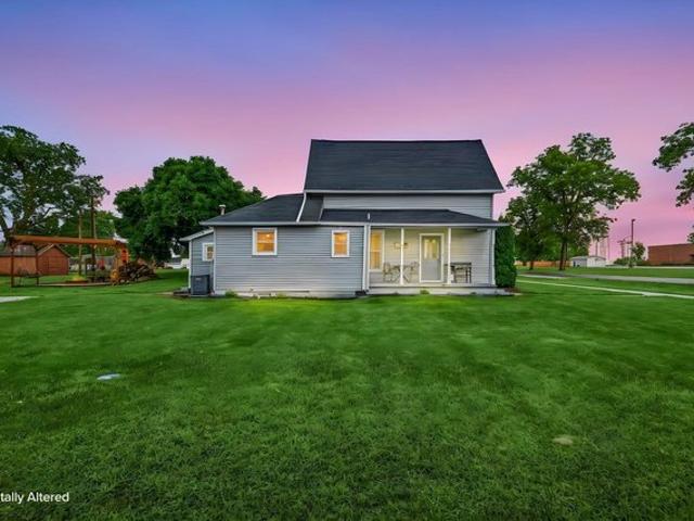 House for sale in Chalmers, Indiana