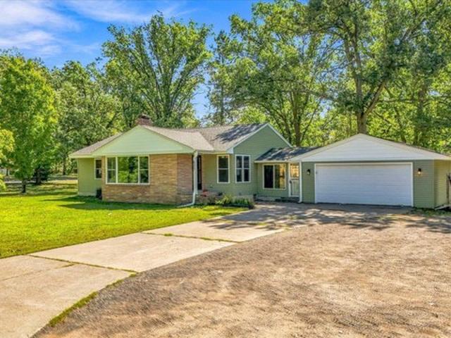 House for sale in Mora, Kanabec County