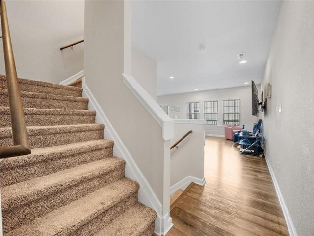 Condo for sale in Hampton