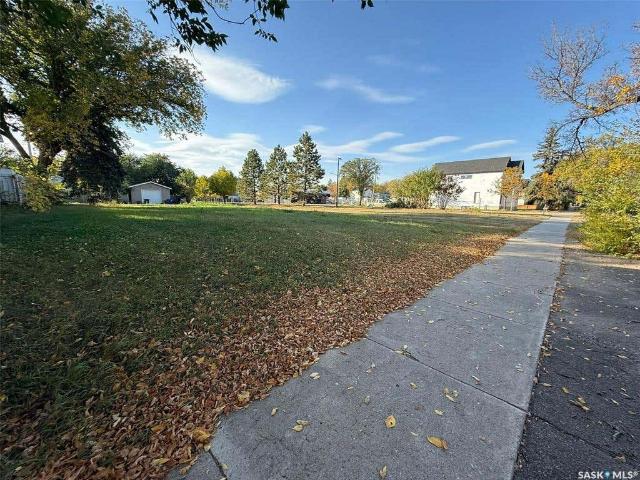 Land for sale in Saskatoon, Saskatchewan