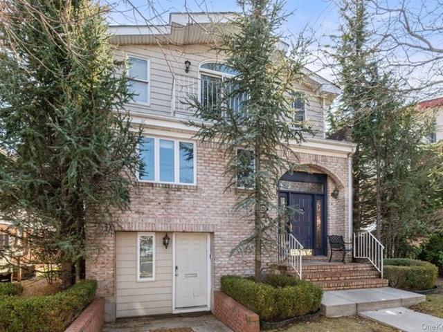House for sale in Far Rockaway, New York