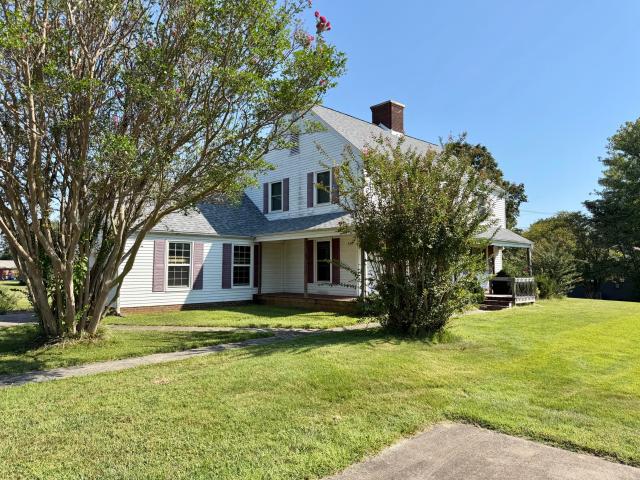 House for sale in Mayfield, Kentucky