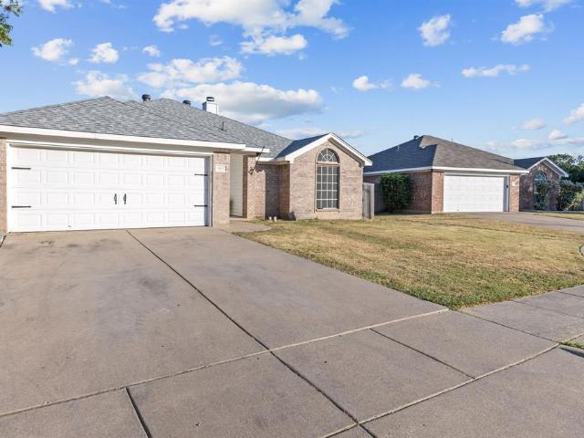 House for sale in Burleson, Johnson County