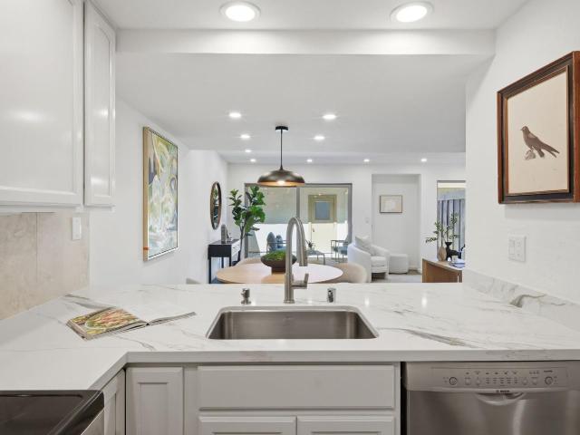 Townhouse for sale in Campbell, California