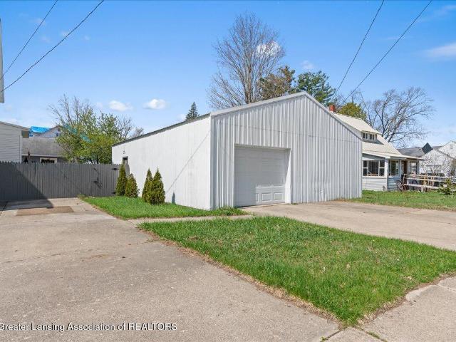 House for sale in Grayling