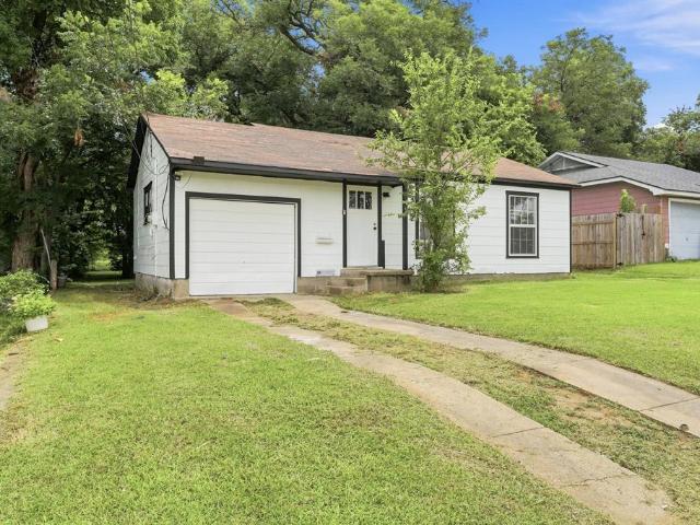 House for sale in Sherman, Texas
