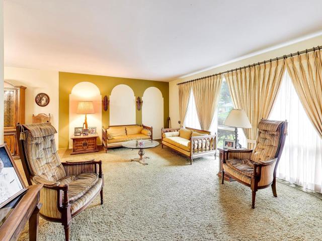 House for sale in Mount Prospect, Illinois