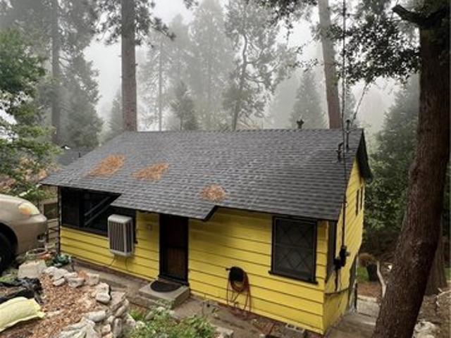 House for sale in Cedarpines Park, California