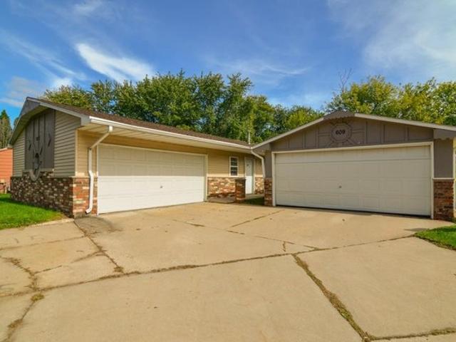 House for sale in Oak Grove, Green Bay