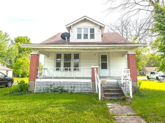 House for sale in Belle, Missouri