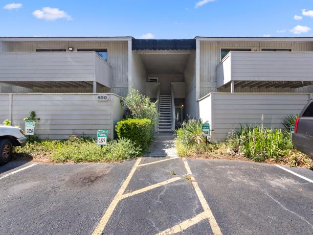 Townhouse for sale in Goose Creek, South Carolina