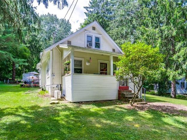 House for sale in Summit, Ohio
