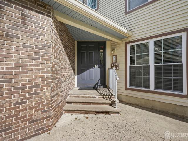Condo for sale in Whispering Woods, South Brunswick
