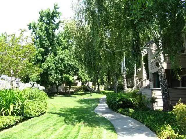 Condo for rent in Hayward