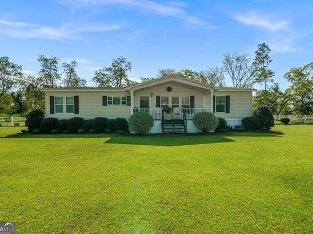 House for sale in Pierce, Georgia